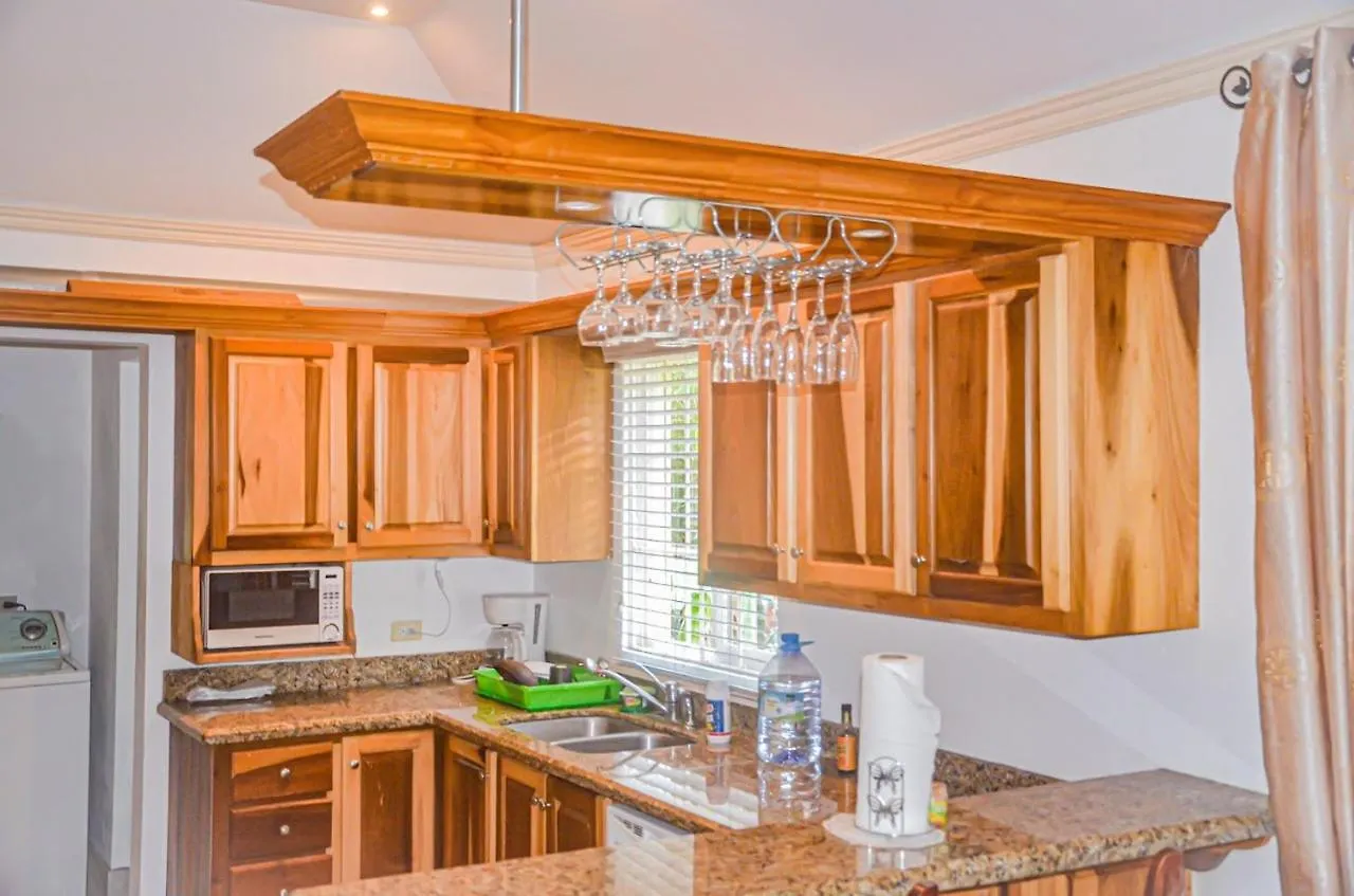 Bamboo Vacation Home Priory