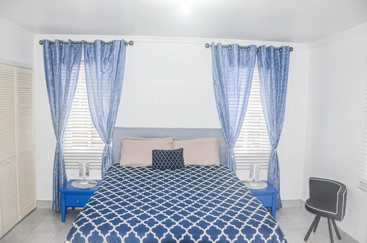 度假居 Bamboo Vacation Home Priory